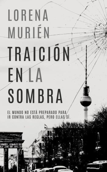 Traición en la sombra